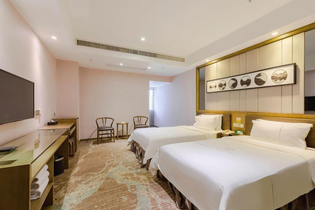 Lnsail Hotel Shenzhen Luohu Port Railway Station Extérieur photo
