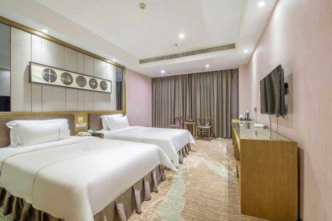 Lnsail Hotel Shenzhen Luohu Port Railway Station Extérieur photo