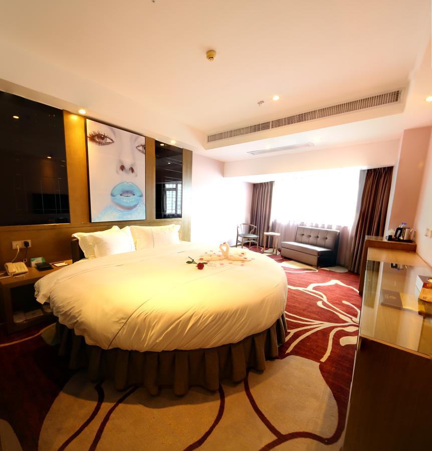Lnsail Hotel Shenzhen Luohu Port Railway Station Extérieur photo