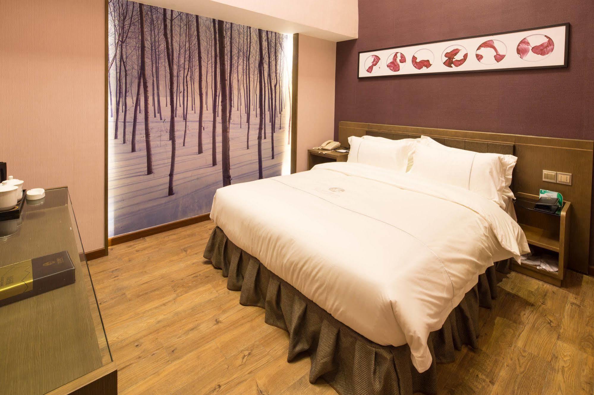 Lnsail Hotel Shenzhen Luohu Port Railway Station Extérieur photo